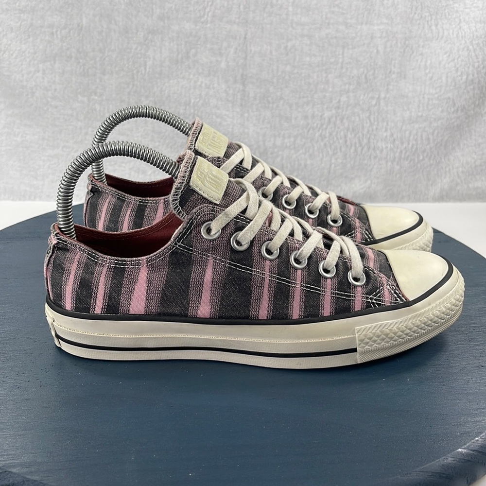 Converse x Missoni Women's Size 7 Chuck Taylor All Star Low Canvas Sneakers